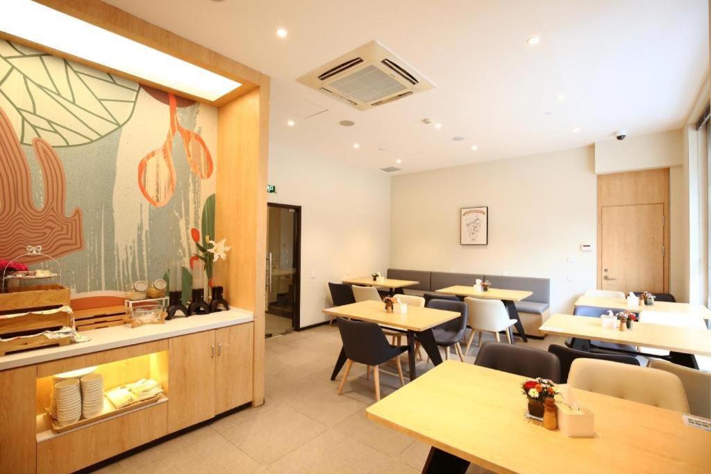 Hanting Hotel Shanghai Hongqiao Wuzhong Road Exterior photo