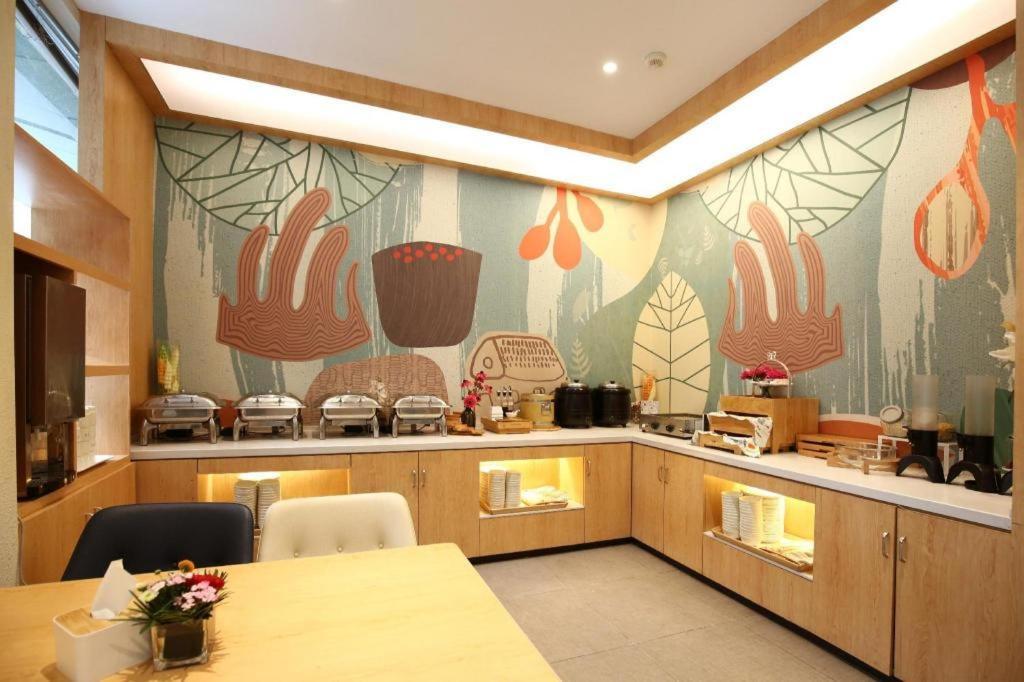 Hanting Hotel Shanghai Hongqiao Wuzhong Road Exterior photo